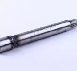 Вал трансмісії лівої L-210 mm (під шліци) KRE 1100 AMG